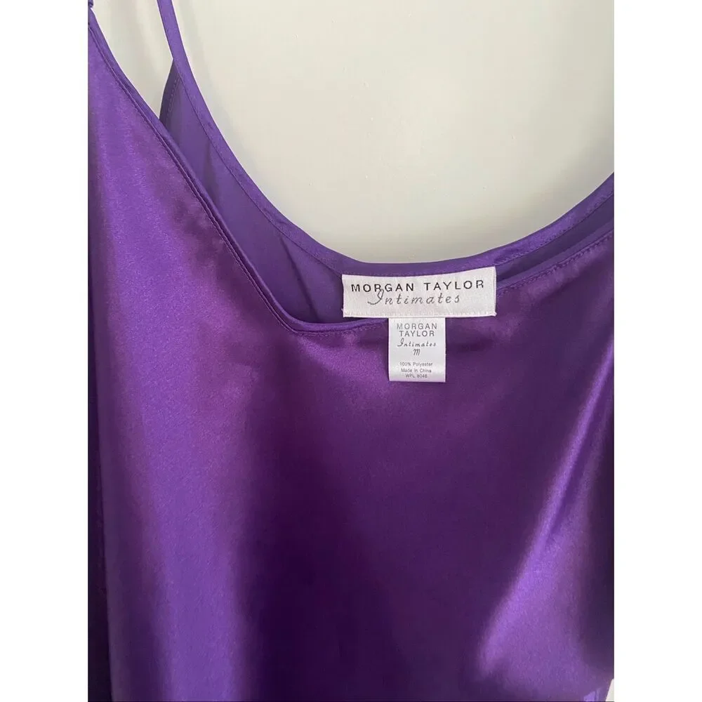 Morgan Taylor Two piece Sleepwear and Robe Sz M